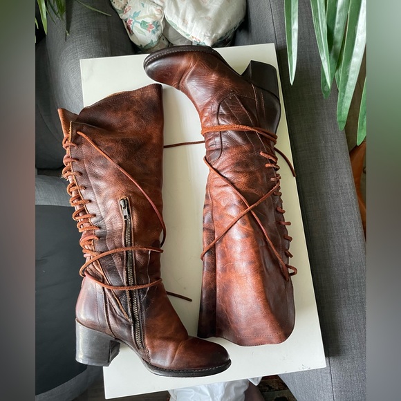Freebird by Steven Shoes - FREEBIRD Cosmo boots lace up back brown tall heeled size 7 Coal